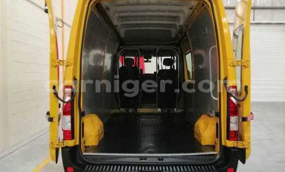 Buy Used Renault Master Other Truck in Guidan Roumdji in Maradi Buy Used Renault Master Other Truck in Guidan Roumdji in Maradi