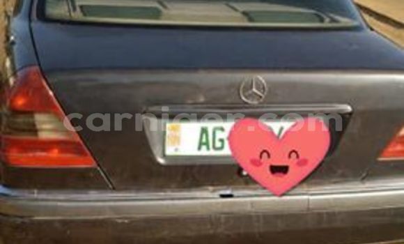 Buy Used Mercedes‒Benz C–Class Black Car in Niamey in Niamey Buy Used Mercedes‒Benz C–Class Black Car in Niamey in Niamey
