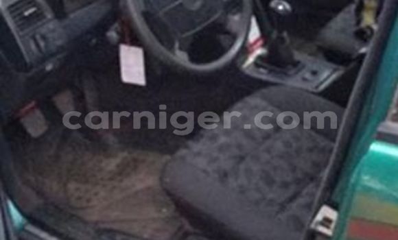 Buy Used Mercedes‒Benz C–Class Green Car in Niamey in Niamey Buy Used Mercedes‒Benz C–Class Green Car in Niamey in Niamey