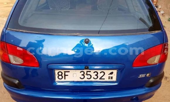 Buy Used Toyota Avensis Blue Car in Niamey in Niamey Buy Used Toyota Avensis Blue Car in Niamey in Niamey