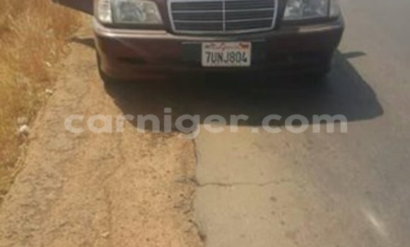 Buy Used Mercedes‒Benz C–Class Red Car in Niamey in Niamey Buy Used Mercedes‒Benz C–Class Red Car in Niamey in Niamey