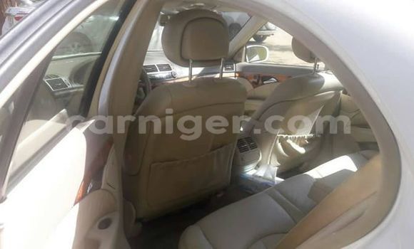 Buy Used Mercedes‒Benz E–Class White Car in Niamey in Niamey Buy Used Mercedes‒Benz E–Class White Car in Niamey in Niamey