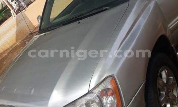 Buy Used Toyota Highlander Silver Car in Niamey in Niamey Buy Used Toyota Highlander Silver Car in Niamey in Niamey