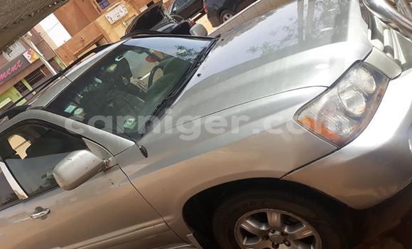 Buy Used Toyota Highlander Silver Car in Niamey in Niamey Buy Used Toyota Highlander Silver Car in Niamey in Niamey