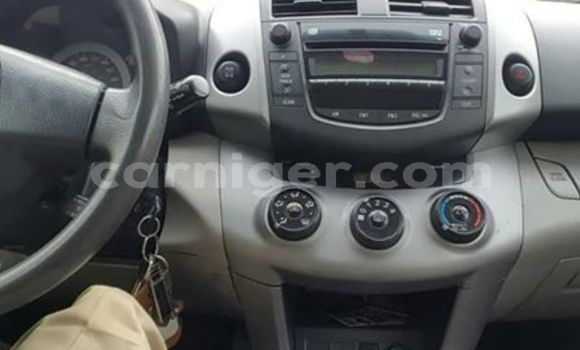 Buy Used Toyota RAV4 White Car in Niamey in Niamey Buy Used Toyota RAV4 White Car in Niamey in Niamey