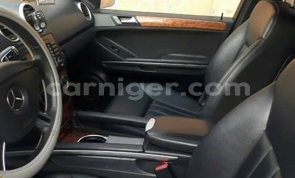 Buy Used Mercedes‒Benz ML–Class Silver Car in Niamey in Niamey Buy Used Mercedes‒Benz ML–Class Silver Car in Niamey in Niamey
