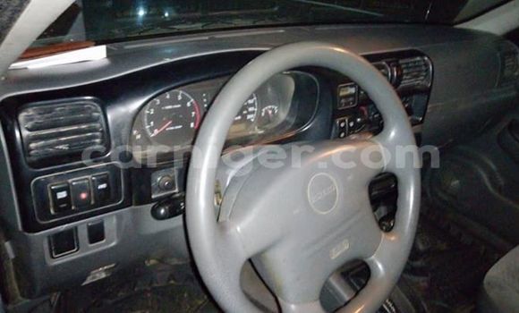 Sayi Na hannu Isuzu Rodeo Silver Mota in Niamey a Niamey Sayi Na hannu Isuzu Rodeo Silver Mota in Niamey a Niamey