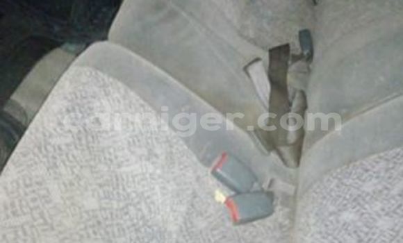 Sayi Na hannu Isuzu Rodeo Silver Mota in Niamey a Niamey Sayi Na hannu Isuzu Rodeo Silver Mota in Niamey a Niamey