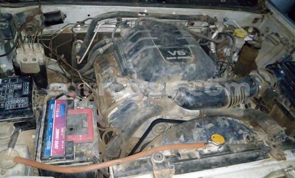 Sayi Na hannu Isuzu Rodeo Silver Mota in Niamey a Niamey Sayi Na hannu Isuzu Rodeo Silver Mota in Niamey a Niamey