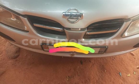 Sayi Na hannu Nissan Almera Silver Mota in Niamey a Niamey Sayi Na hannu Nissan Almera Silver Mota in Niamey a Niamey
