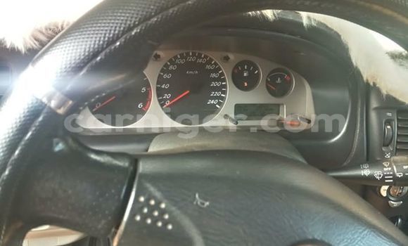 Sayi Na hannu Nissan Almera Silver Mota in Niamey a Niamey Sayi Na hannu Nissan Almera Silver Mota in Niamey a Niamey