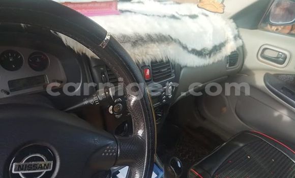 Sayi Na hannu Nissan Almera Silver Mota in Niamey a Niamey Sayi Na hannu Nissan Almera Silver Mota in Niamey a Niamey