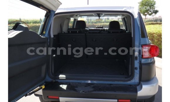 Buy Import Toyota FJ Cruiser Blue Car in Import - Dubai in Agadez Buy Import Toyota FJ Cruiser Blue Car in Import - Dubai in Agadez