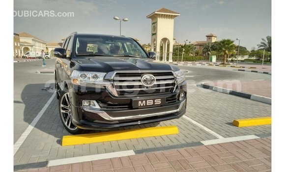 Buy Import Toyota Land Cruiser Black Truck in Import - Dubai in Agadez Buy Import Toyota Land Cruiser Black Truck in Import - Dubai in Agadez