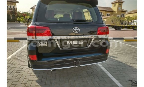 Buy Import Toyota Land Cruiser Black Truck in Import - Dubai in Agadez Buy Import Toyota Land Cruiser Black Truck in Import - Dubai in Agadez