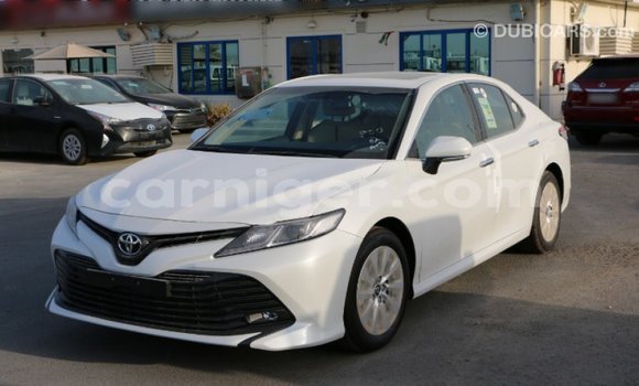Buy Import Toyota Camry White Car in Import - Dubai in Agadez Buy Import Toyota Camry White Car in Import - Dubai in Agadez