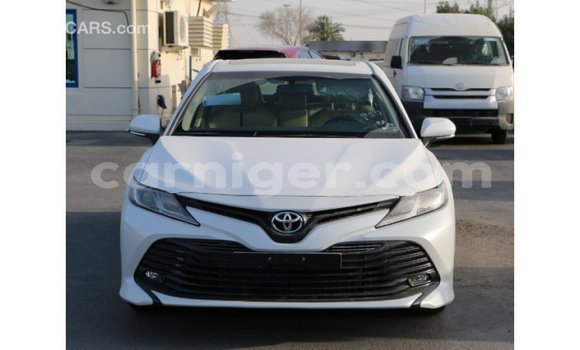 Buy Import Toyota Camry White Car in Import - Dubai in Agadez Buy Import Toyota Camry White Car in Import - Dubai in Agadez