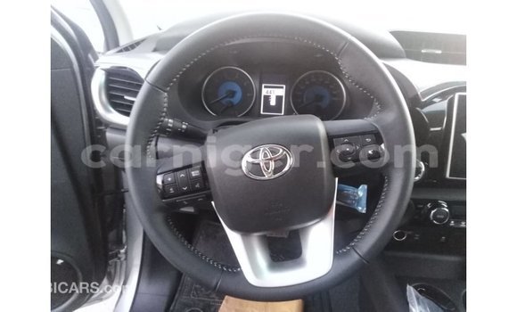 Buy Import Toyota Hilux Other Car in Import - Dubai in Agadez Buy Import Toyota Hilux Other Car in Import - Dubai in Agadez