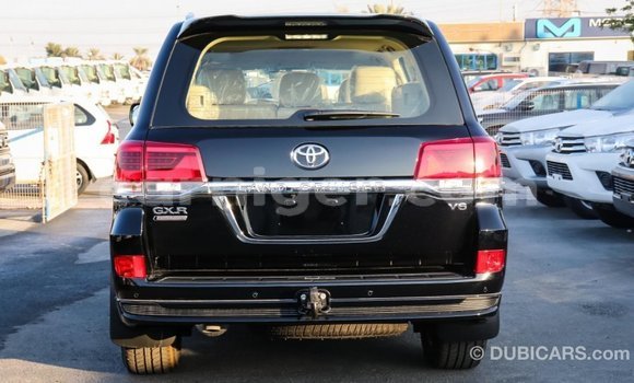 Buy Import Toyota Land Cruiser Black Truck in Import - Dubai in Agadez Buy Import Toyota Land Cruiser Black Truck in Import - Dubai in Agadez