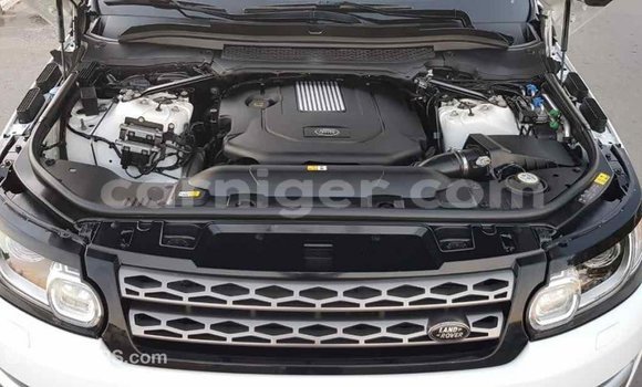 Buy Import Land Rover Range Rover White Car in Import - Dubai in Agadez Buy Import Land Rover Range Rover White Car in Import - Dubai in Agadez