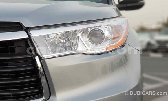 اشتري Imported Toyota Highlander Other سيارة في Import - Dubai في أغاديز اشتري Imported Toyota Highlander Other سيارة في Import - Dubai في أغاديز