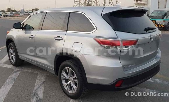 اشتري Imported Toyota Highlander Other سيارة في Import - Dubai في أغاديز اشتري Imported Toyota Highlander Other سيارة في Import - Dubai في أغاديز
