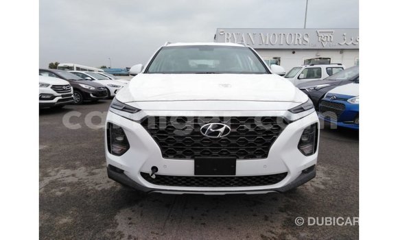 Buy Import Hyundai Santa Fe White Car in Import - Dubai in Agadez Buy Import Hyundai Santa Fe White Car in Import - Dubai in Agadez