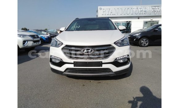 Buy Import Hyundai Santa Fe White Car in Import - Dubai in Agadez Buy Import Hyundai Santa Fe White Car in Import - Dubai in Agadez