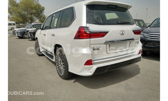 Buy Import Lexus LX White Car in Import - Dubai in Agadez Buy Import Lexus LX White Car in Import - Dubai in Agadez