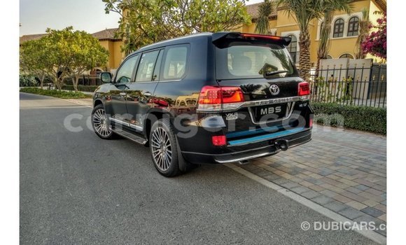 Buy Import Toyota Land Cruiser Black Truck in Import - Dubai in Agadez Buy Import Toyota Land Cruiser Black Truck in Import - Dubai in Agadez