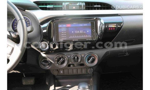 Buy Import Toyota Hilux Black Car in Import - Dubai in Agadez Buy Import Toyota Hilux Black Car in Import - Dubai in Agadez