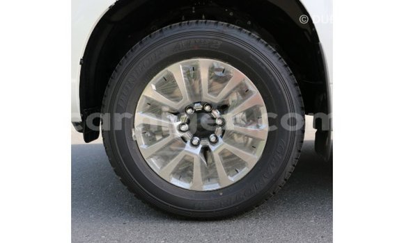 Buy Import Toyota Prado White Car in Import - Dubai in Agadez Buy Import Toyota Prado White Car in Import - Dubai in Agadez