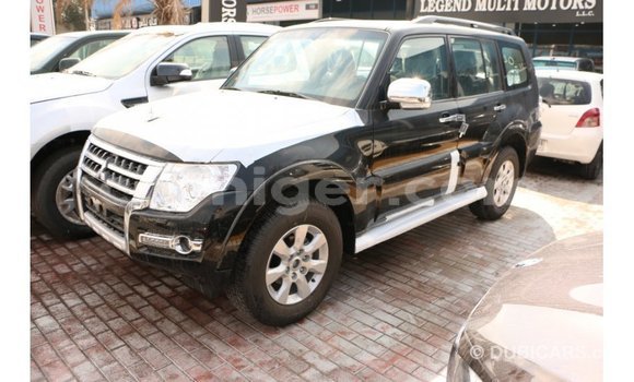 Buy Import Mitsubishi Pajero Black Car in Import - Dubai in Agadez Buy Import Mitsubishi Pajero Black Car in Import - Dubai in Agadez