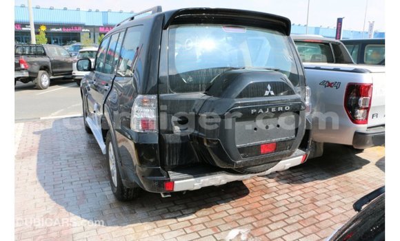 Buy Import Mitsubishi Pajero Black Car in Import - Dubai in Agadez Buy Import Mitsubishi Pajero Black Car in Import - Dubai in Agadez