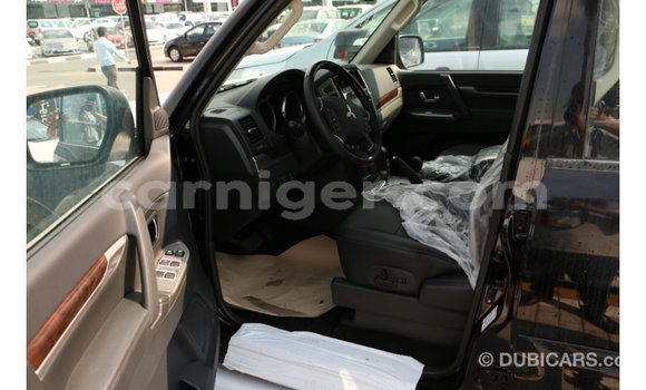 Buy Import Mitsubishi Pajero Black Car in Import - Dubai in Agadez Buy Import Mitsubishi Pajero Black Car in Import - Dubai in Agadez