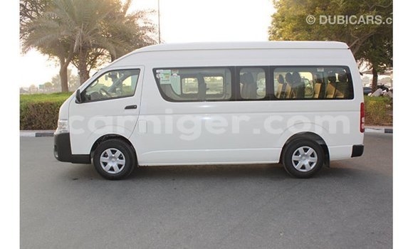 Buy Import Toyota Hiace White Car in Import - Dubai in Agadez Buy Import Toyota Hiace White Car in Import - Dubai in Agadez