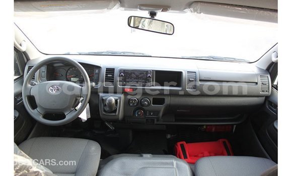 Buy Import Toyota Hiace White Car in Import - Dubai in Agadez Buy Import Toyota Hiace White Car in Import - Dubai in Agadez