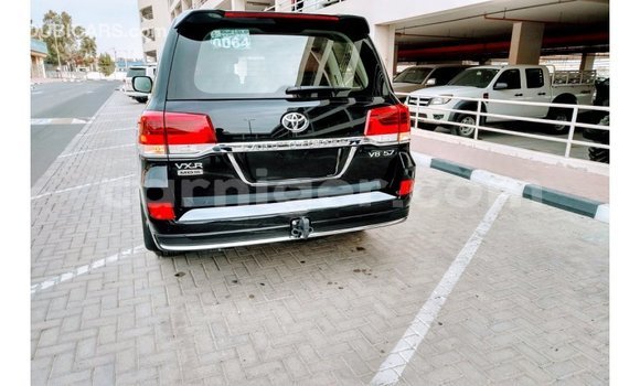 Buy Import Toyota Land Cruiser Black Truck in Import - Dubai in Agadez Buy Import Toyota Land Cruiser Black Truck in Import - Dubai in Agadez