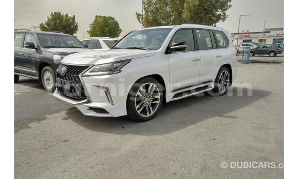 Buy Import Lexus LX White Car in Import - Dubai in Agadez Buy Import Lexus LX White Car in Import - Dubai in Agadez