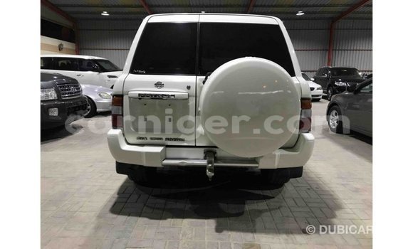 Sayi Imported Nissan Patrol White Mota in Import - Dubai a Agadez Sayi Imported Nissan Patrol White Mota in Import - Dubai a Agadez