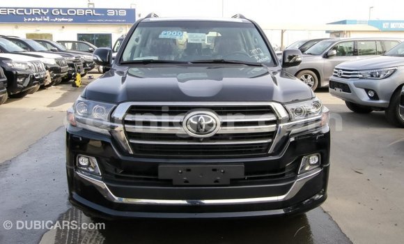 Buy Import Toyota Land Cruiser Black Truck in Import - Dubai in Agadez Buy Import Toyota Land Cruiser Black Truck in Import - Dubai in Agadez