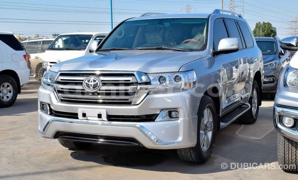 Buy Import Toyota Land Cruiser Other Truck in Import - Dubai in Agadez