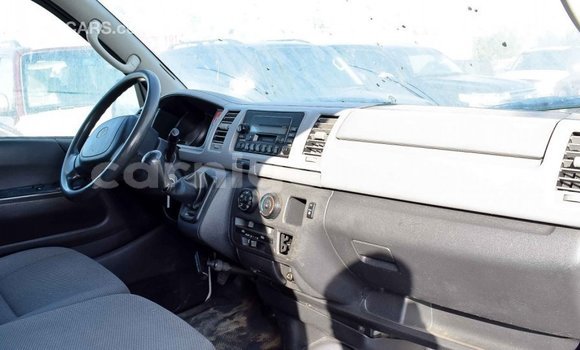 Buy Import Toyota Hiace White Car in Import - Dubai in Agadez Buy Import Toyota Hiace White Car in Import - Dubai in Agadez