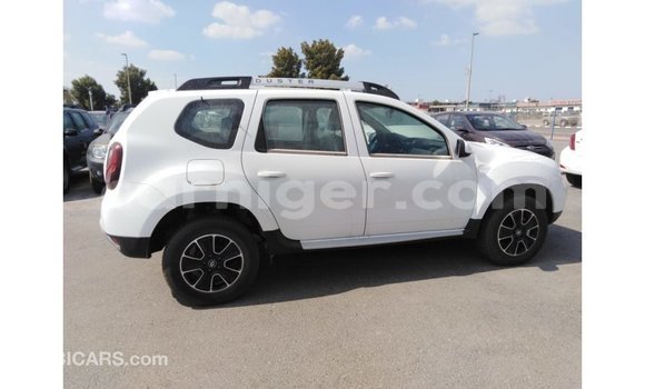 Buy Import Renault Duster White Car in Import - Dubai in Agadez Buy Import Renault Duster White Car in Import - Dubai in Agadez