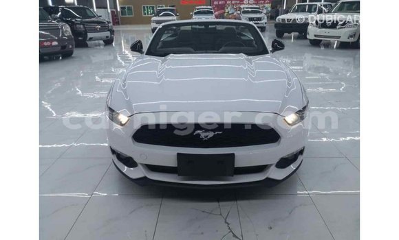 Buy Import Ford Mustang White Car in Import - Dubai in Agadez Buy Import Ford Mustang White Car in Import - Dubai in Agadez