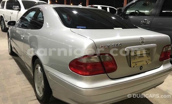 Sayi Imported Mercedes‒Benz 190 (W201) Other Mota in Import - Dubai a Agadez Sayi Imported Mercedes‒Benz 190 (W201) Other Mota in Import - Dubai a Agadez