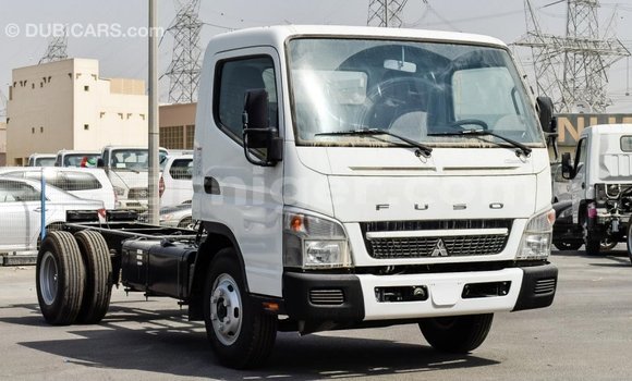 Buy Import Mitsubishi L400 White Truck in Import - Dubai in Agadez Buy Import Mitsubishi L400 White Truck in Import - Dubai in Agadez
