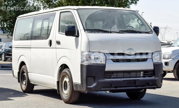 Buy Import Toyota Hiace White Car in Import - Dubai in Agadez Buy Import Toyota Hiace White Car in Import - Dubai in Agadez
