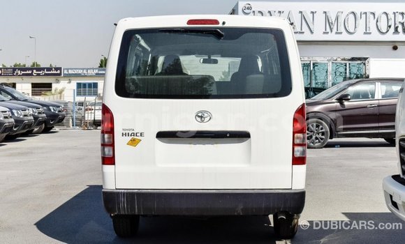 Buy Import Toyota Hiace White Car in Import - Dubai in Agadez Buy Import Toyota Hiace White Car in Import - Dubai in Agadez