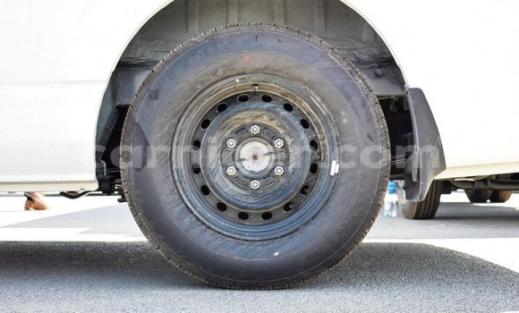 Buy Import Toyota Hiace White Car in Import - Dubai in Agadez Buy Import Toyota Hiace White Car in Import - Dubai in Agadez